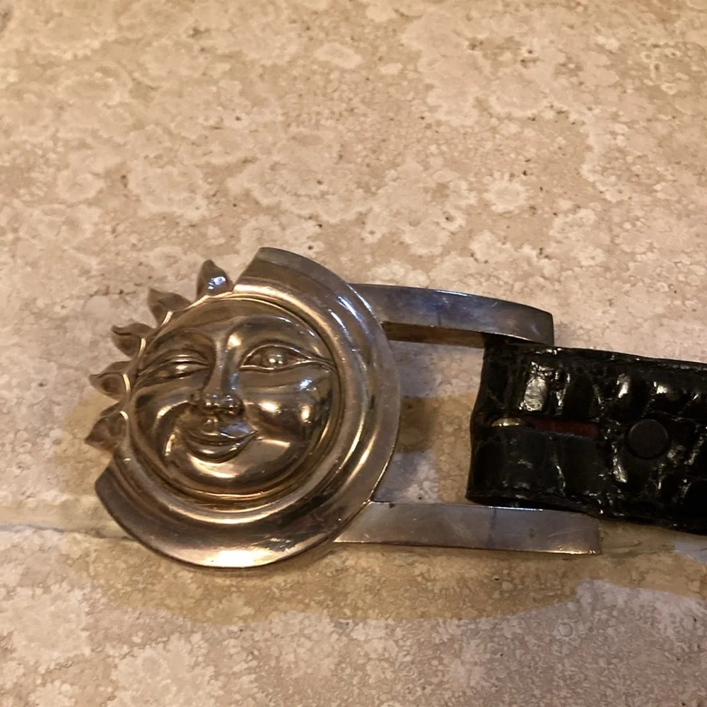 Kieselstein-Cord Sun with Black Alligator Belt, Size 3. - Picture 2 of 9